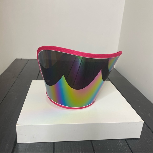 Sport Iridescent Visor - Picture 4 of 4